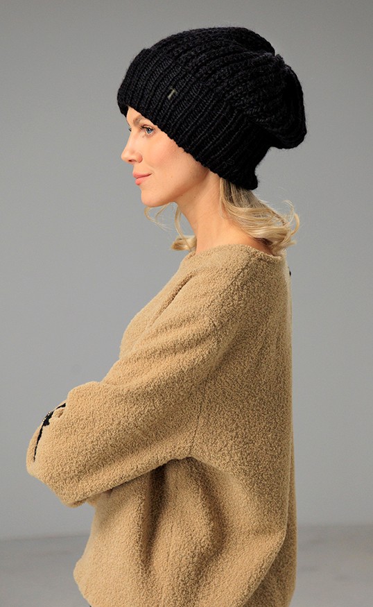 HAND-KNITTED WOOL HAT KÄRT - Image 2