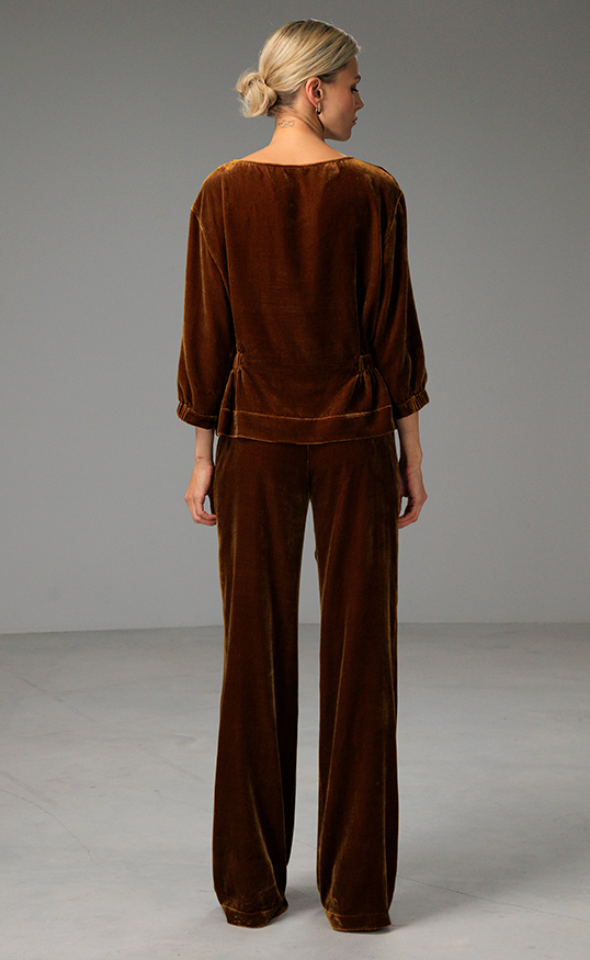 SILK VELVET PANTS IIRIS HONEY GOLD - Image 4