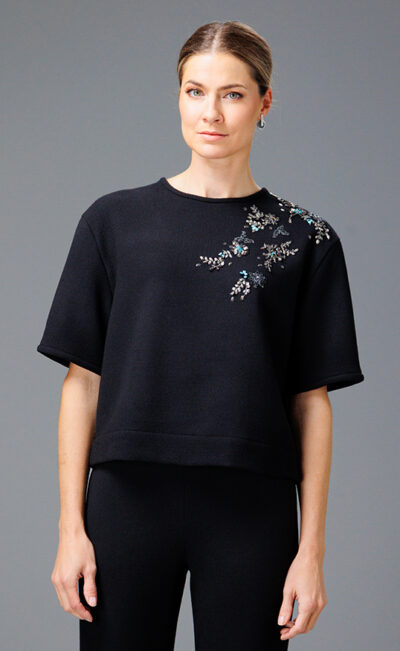DOUBLE WOOL CREPE EXCLUSIVE TOP BLACK EMBROIDED